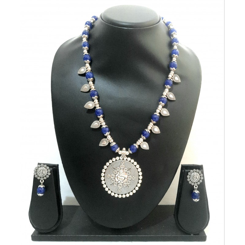 Beautiful Handcrafted Blue Beads Necklace Set Beautiful Handcrafted Blue Beads Necklace Set