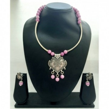 Hand Crafted Beautiful Pink Beads Necklace Set