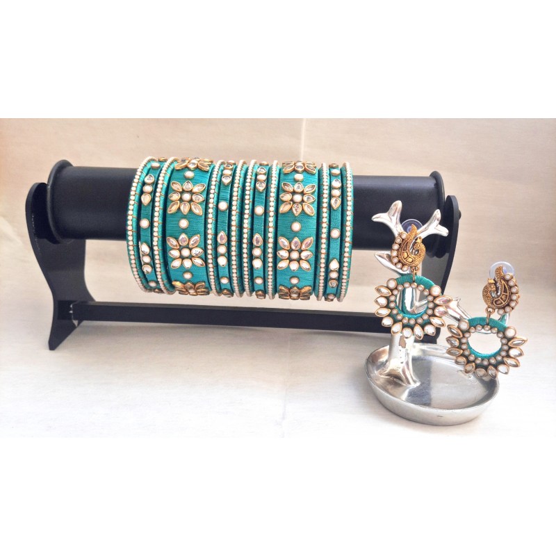 Hand Made Beautiful Cyan Bangles Set Hand Made Beautiful Cyan Bangles Set