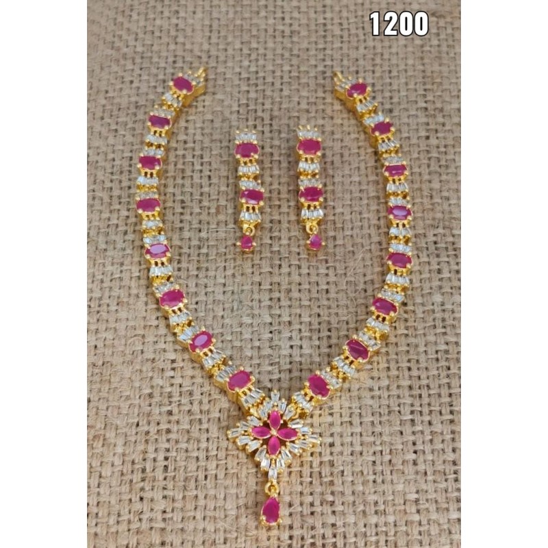 Zeelo Gold Polished CZ Stones Necklace Set