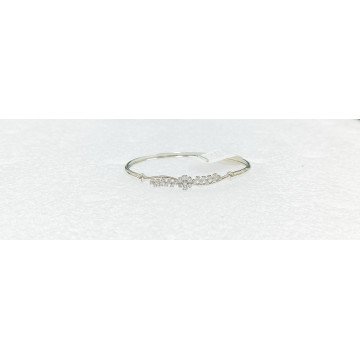 Ad openable bracelet with platinum finish